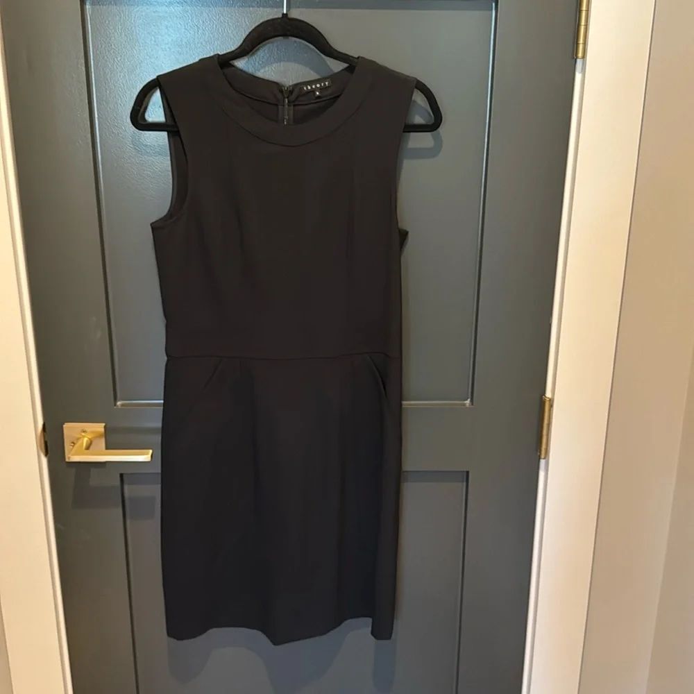 Theory Black Dress Size 6 Worn Once